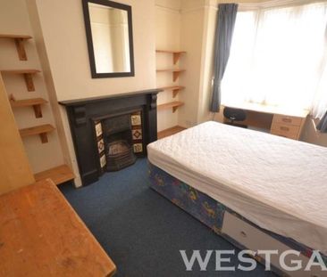 4 Bed - Radstock Road, Reading - Photo 4