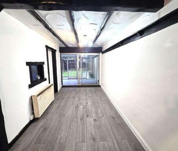 The Beeches, Nottingham, NG3 - Photo 2