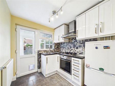 2 bedroom terraced house to rent - Photo 5