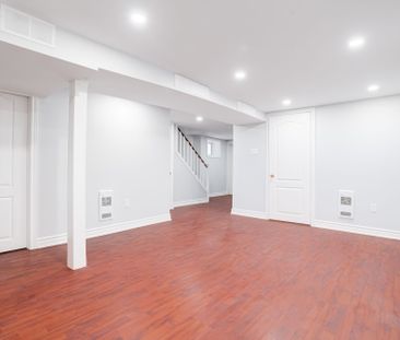 For Lease - 384 Oakwood Avenue Unit# Lower, Toronto, Ontario - Photo 3