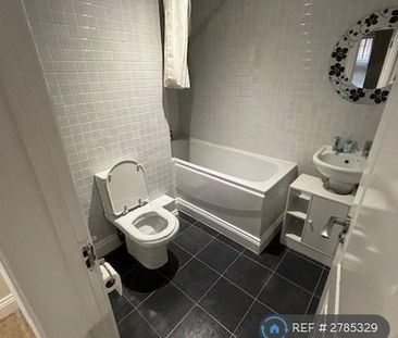 2 bedroom maisonette to rent - Photo 6