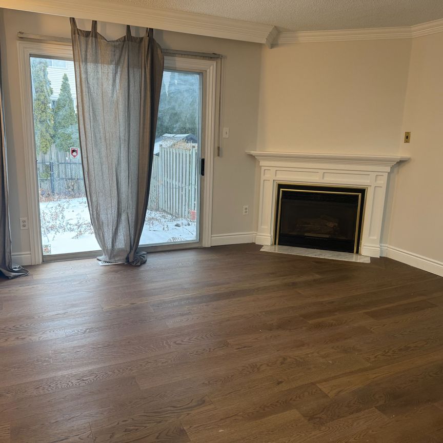 For Lease - 16 Langdale Crescent, Brampton, Ontario - Photo 1