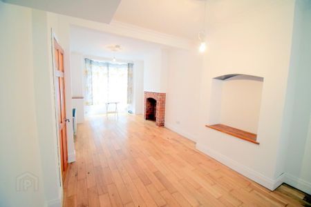 137 Rosebery Road, Belfast, BT6 8JB - Photo 2