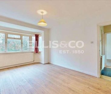 Costons Lane, Greenford, UB6 - Photo 1