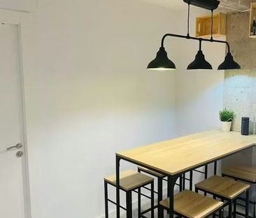 Carrer de Francesc Cubells, Valencia, Valencian Community 46011 - Photo 2
