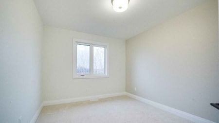 For Lease - 644 Conservation Street, Casselman, Ontario - Photo 5