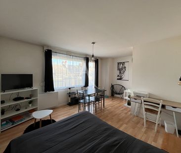 Location Appartement 1 pièce 32m² - Photo 5