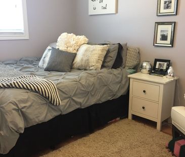 For Lease - 30 Claire Drive, Barrie, Ontario - Photo 2