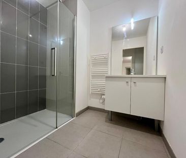 Location Appartement 3 pièces 61m² NANTES 44100 - Photo 4
