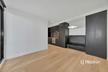 Beautiful 2-bedroom and 1-bathroom apartment in Empire! - Photo 2