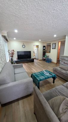 For Lease - 593 Indian Road, Mississauga, Ontario - Photo 1