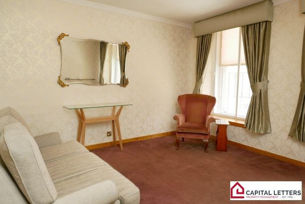 2 bedroom flat to rent - Photo 1