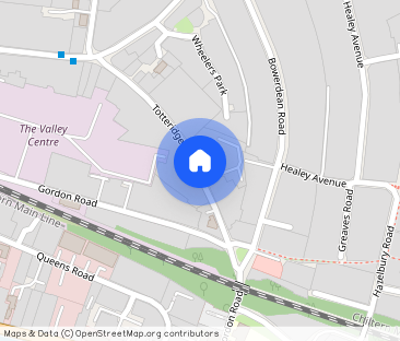 Walk From The Train Station, High Wycombe - Photo 1