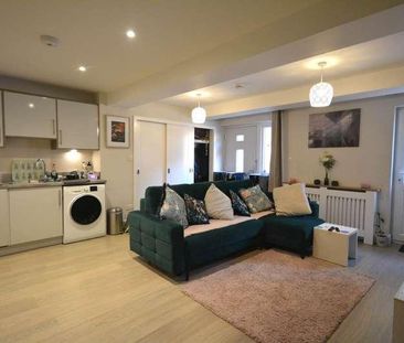 The Malthouse, Princes Risborough, HP27 - Photo 4