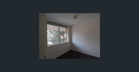 Two Bedroom Apartment! - Photo 5