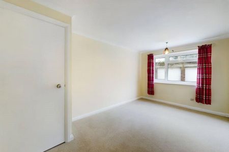 2 bedroom maisonette to rent - Photo 3