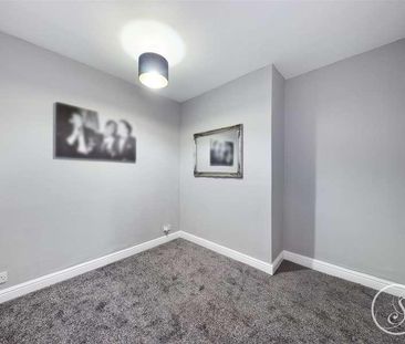 Cross Green Lane, Halton, Leeds, LS15 - Photo 2
