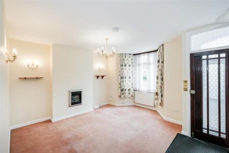 3 bedroom terraced house to rent - Photo 2