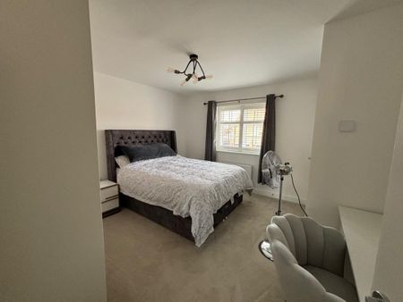 To Let: Honeysuckle Close, Billingham, TS22 5UD - Photo 3