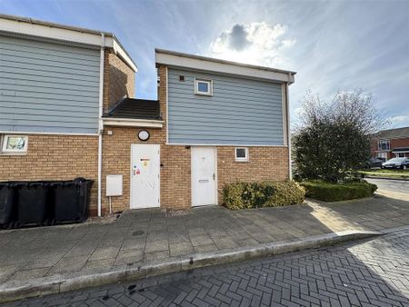 1 bedroom end of terrace house to rent - Photo 5
