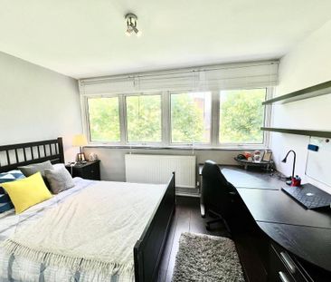 2 bedroom flat to rent - Photo 4