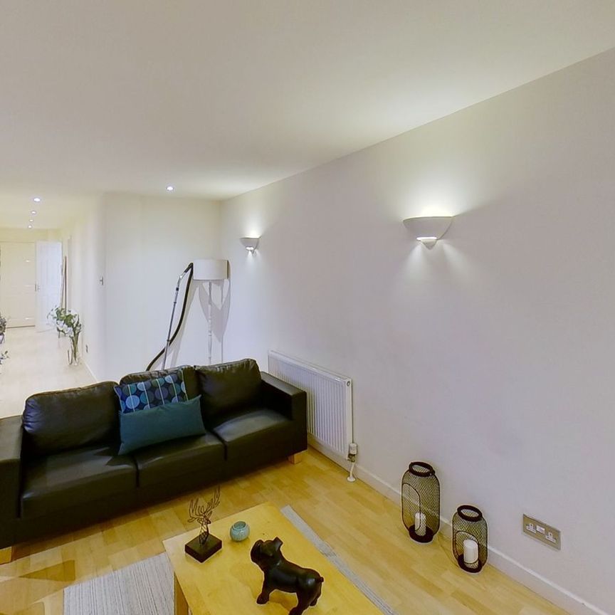 Flat 1, 21 Barker Gate, NG1 1JU, NOTTINGHAM - Photo 1