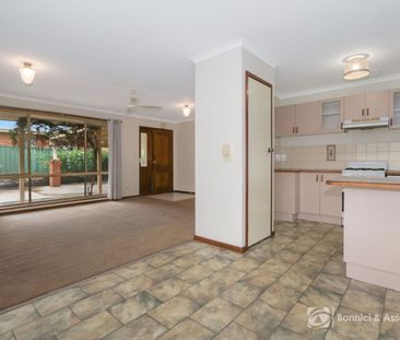 COMFORTABLE FAMILY LIVING WITH SPACE TO ENJOY - Photo 2