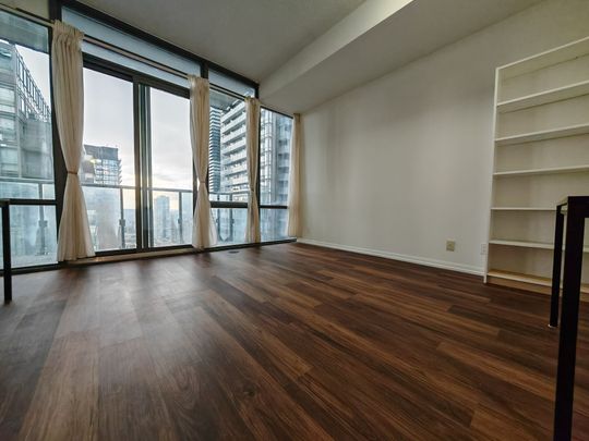 For Lease - 832 Bay Street Unit# 3006, Toronto, Ontario - Photo 1