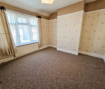 Victoria Road, Polegate | Three-Bedroom Semi-Detached House - Photo 5