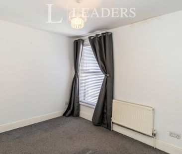 2 bedroom house to rent Strode Road, Portsmouth, PO2 - Photo 3