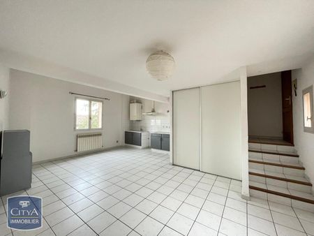 Location Appartement 3 pièces 66m² CARPENTRAS 84200 - Photo 4
