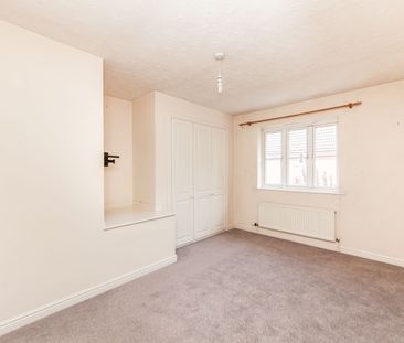 2 bedroom house to rent Swallowtail Close, Pinewood, Ipswich, IP8 - Photo 2