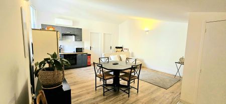 Location Appartement 2 pièces 46m² GONFARON 83590 - Photo 3