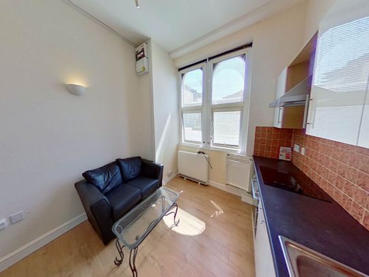 Penarth Road, Grangetown, Cardiff - Photo 1