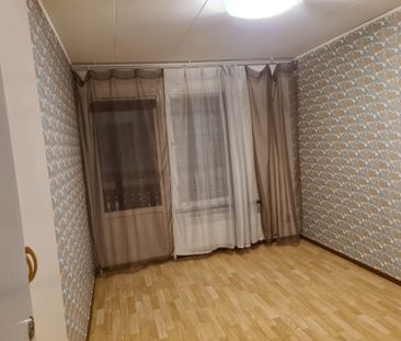 Varnbäcksvägen, Södertälje - Foto 3