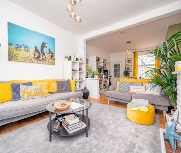 2 bedroom terraced house - Photo 6