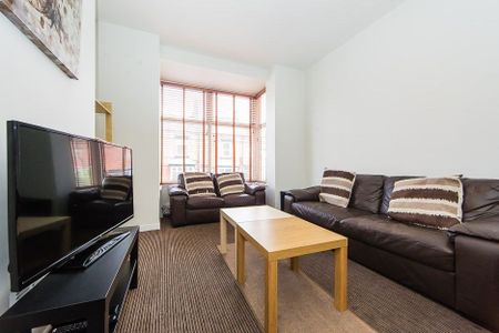 Beechwood Terrace, Burley, Leeds - Photo 2