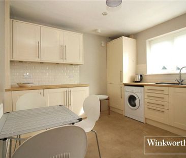 2 bedroom maisonette to rent - Photo 6