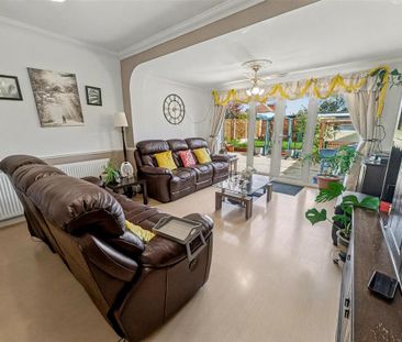 3 bedroom bungalow to rent - Photo 2