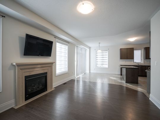 For Lease - 30 Alistair Crescent Unit# upper, Vaughan, Ontario - Photo 1