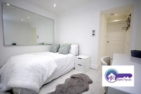 1 Bedroom Room in Flat Share To Rent - Photo 5