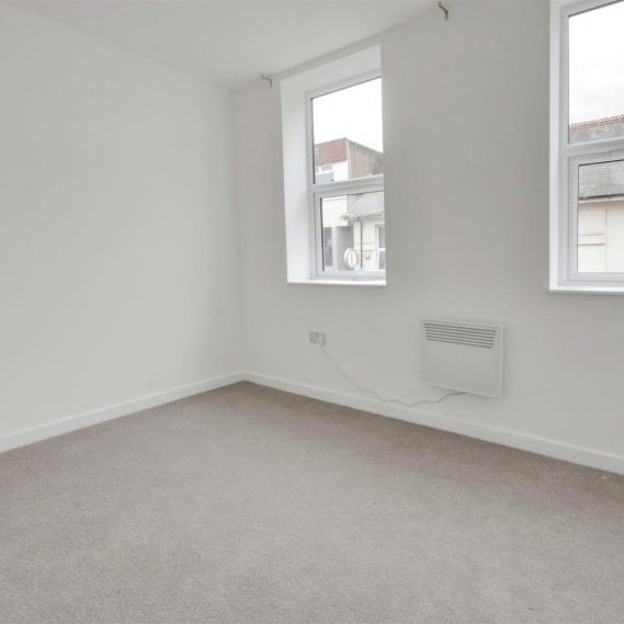 Market Street, Watford - Photo 1