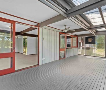 11 Cambridge Drive, Rankin Park, NSW 2287 - Photo 6