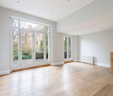 3 bedroom flat to rent - Photo 4