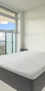 ~!~!~City of Lougheed 1BR condo, 200m to sky train, 10mins to SFU - Photo 3