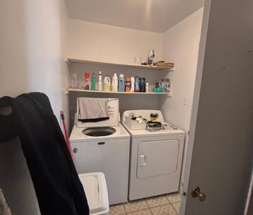 À Laval, un grand 4 1/2 à louer, disponible immédiatement - Photo 4