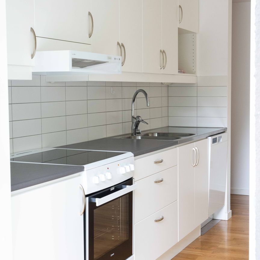 Neptungatan, Västerås - Photo 1