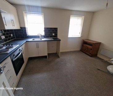 2 bedroom apartment to rent - Photo 4