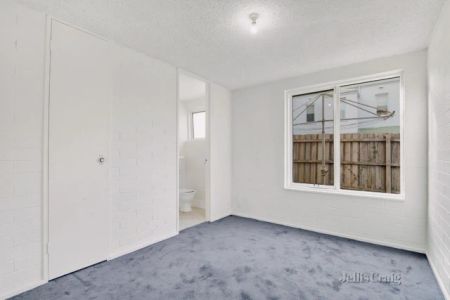 2/326 Plenty Road, Preston, Melbourne - Photo 3