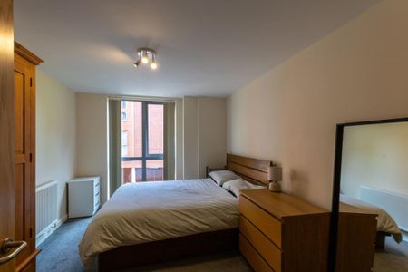 2 bedroom apartment to rent - Photo 5